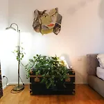 Primopiano - Ugo Bassi Apartman Milánó