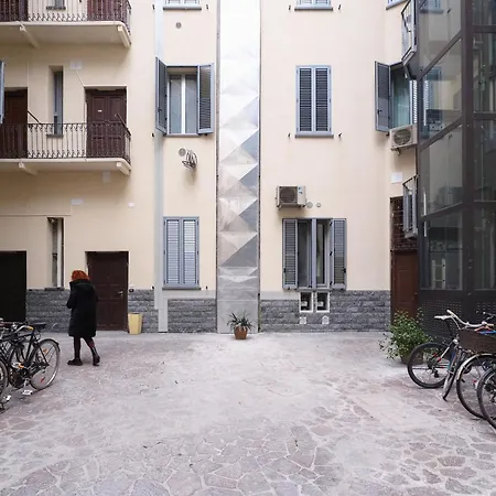 Primopiano - Ugo Bassi * Milan