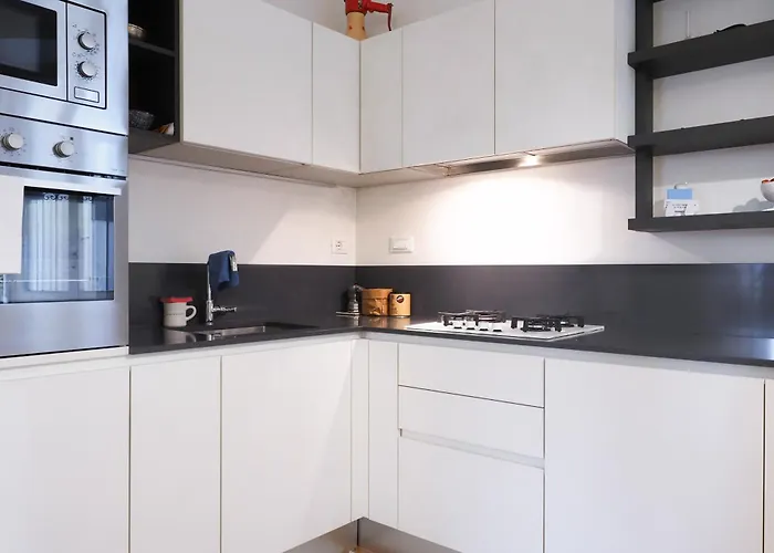 Apartment Primopiano - Ugo Bassi Milan